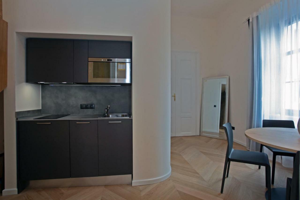 The Apartment House - Mezibranska Prague Extérieur photo