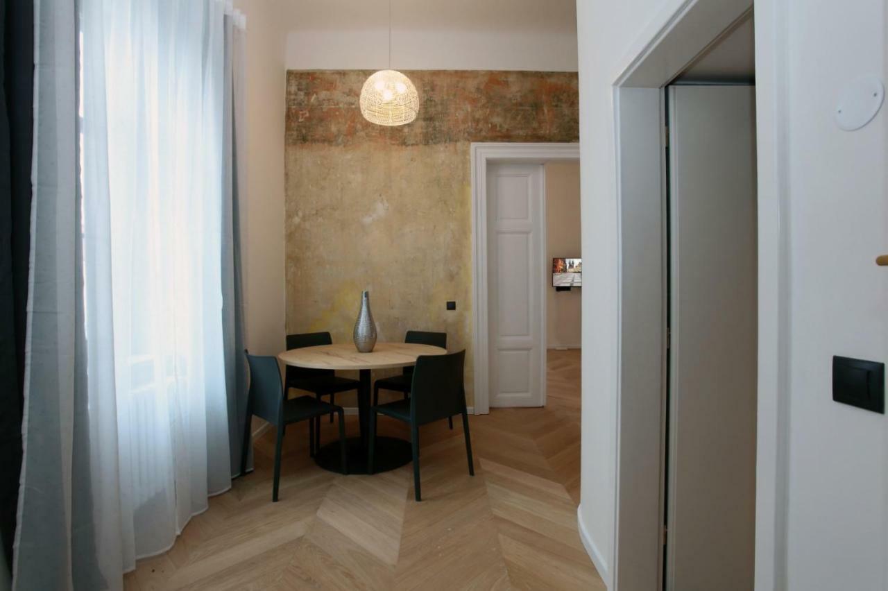 The Apartment House - Mezibranska Prague Extérieur photo