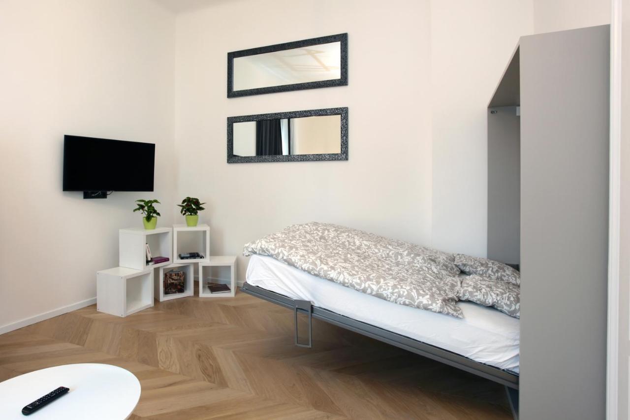 The Apartment House - Mezibranska Prague Extérieur photo