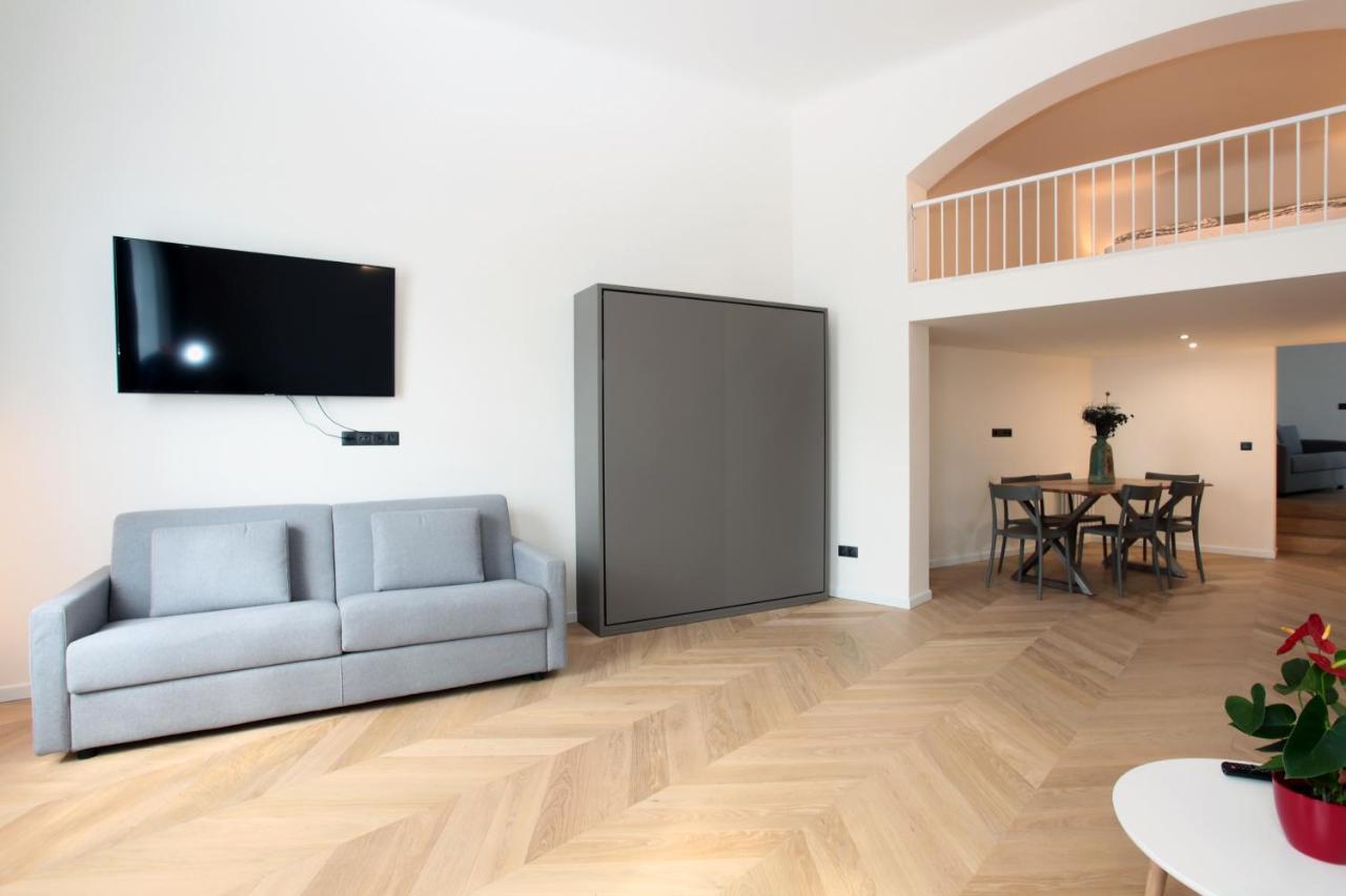 The Apartment House - Mezibranska Prague Extérieur photo