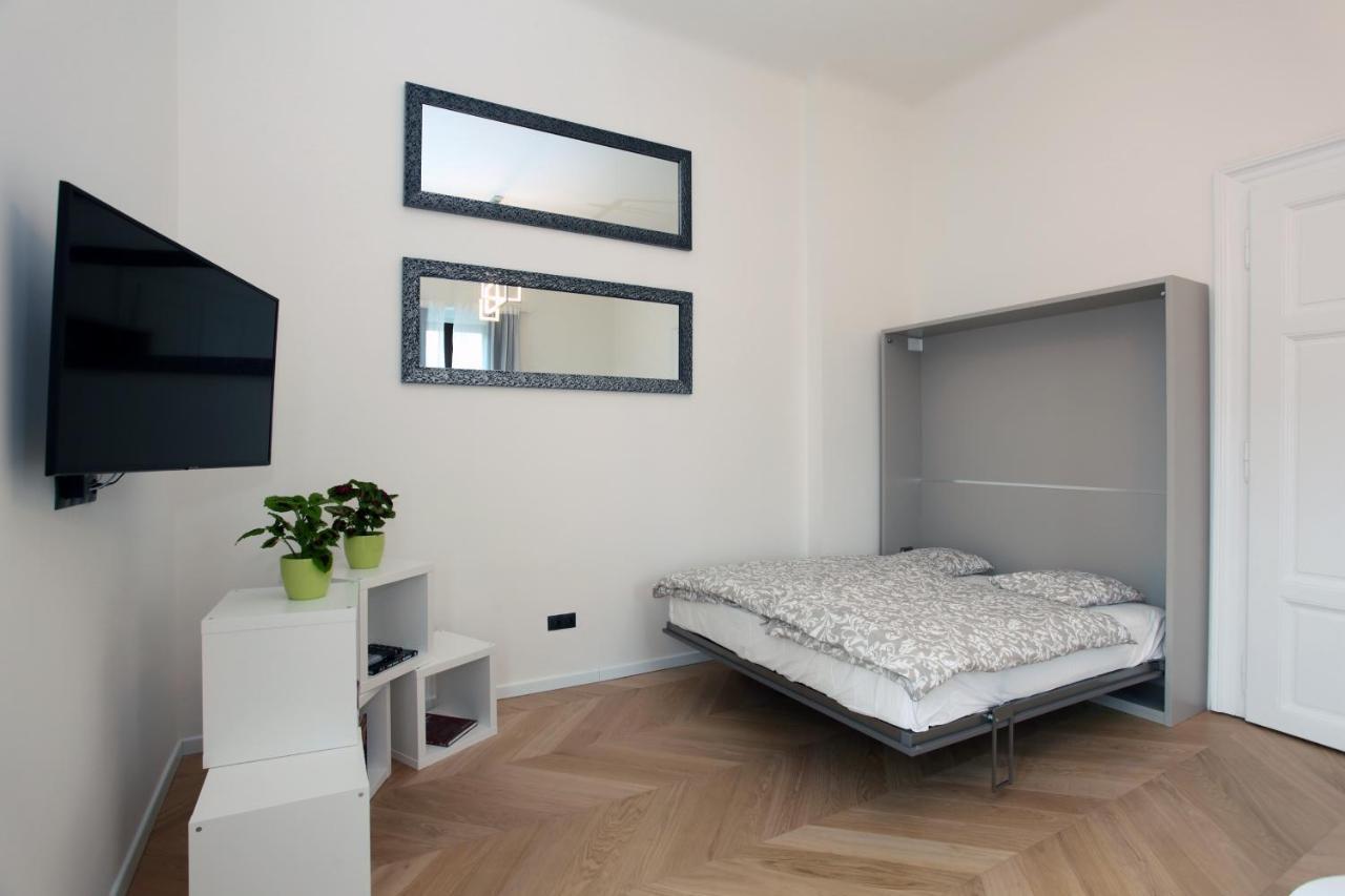 The Apartment House - Mezibranska Prague Extérieur photo